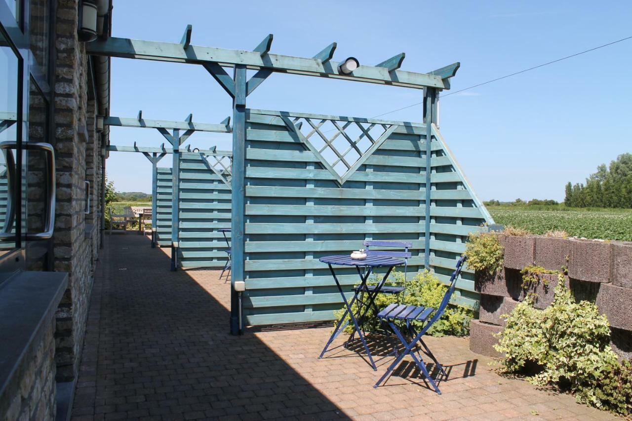Ateljee Devlaux Bed & Breakfast Veurne Bagian luar foto